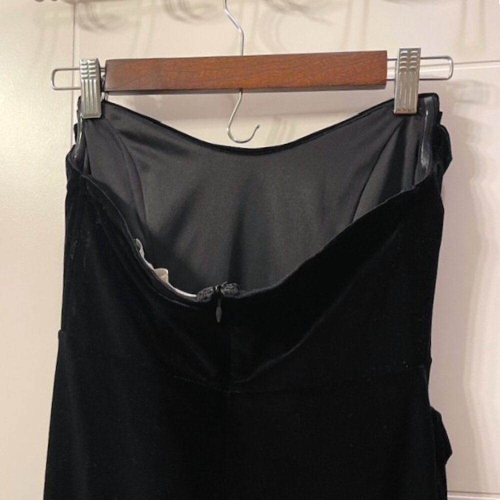 NEW ASTR Meghan Ruched Strapless Velvet Midi Dress Black Size Small - Picture 11 of 16